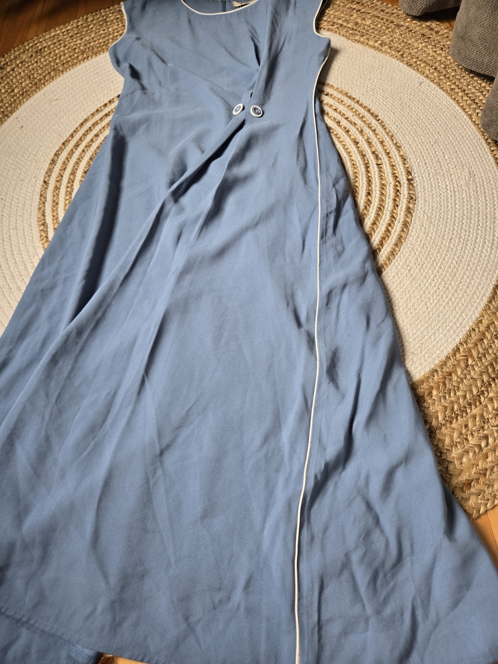 NWT Sleeveless Blue White Piping Dress Minimalist 60s Style Timeless Old Money M - Picture 4 of 15